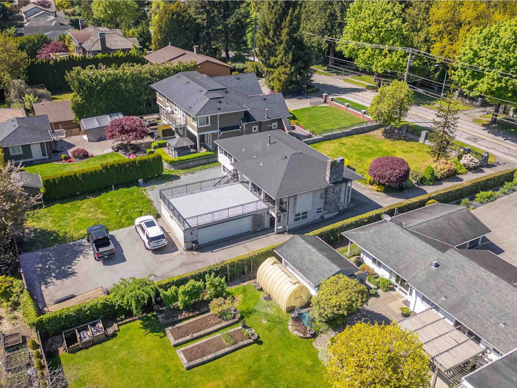 8136 Government Road, Burnaby, BC, V5A 2E2 - 32