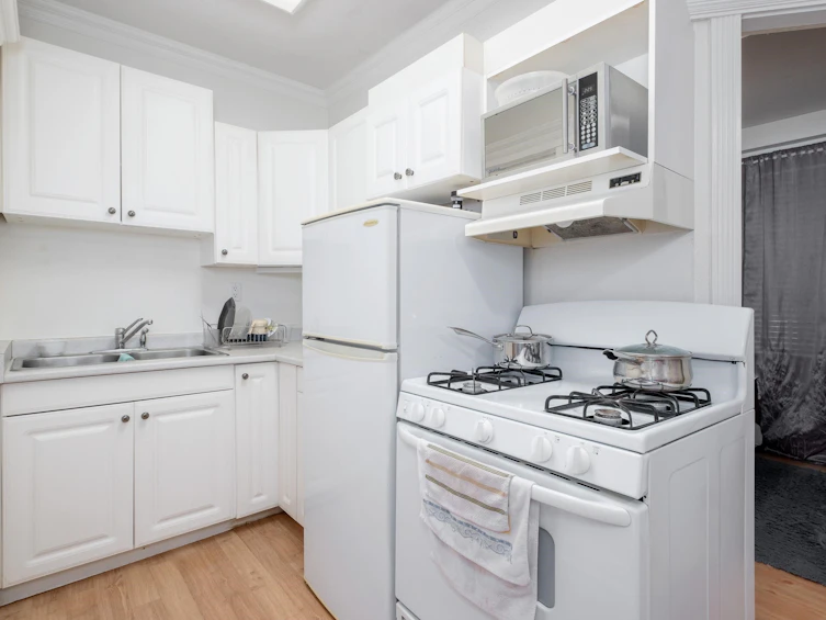 538 Union Street, Vancouver, BC, V6A 2B8 - 24