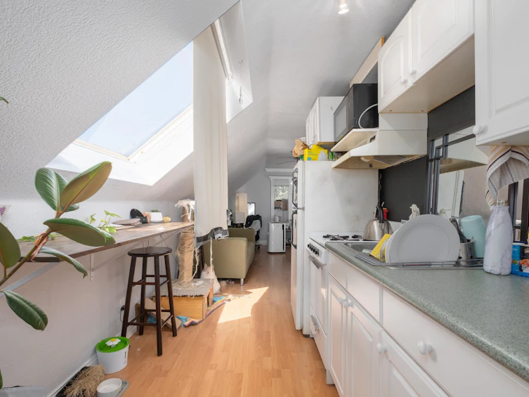 538 Union Street, Vancouver, BC, V6A 2B8 - 34