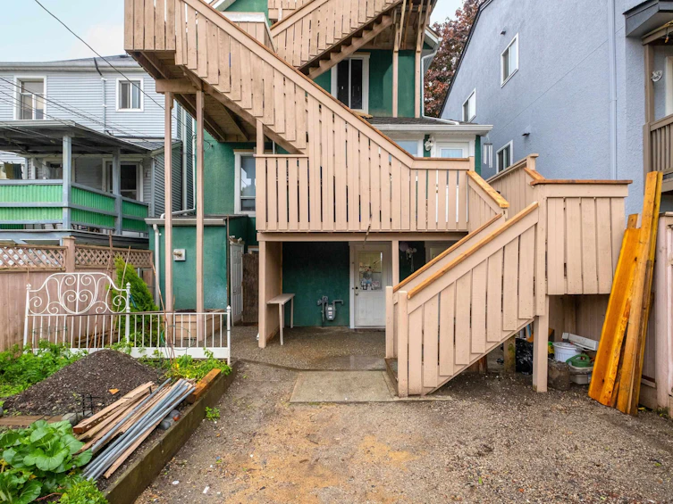 538 Union Street, Vancouver, BC, V6A 2B8 - 38