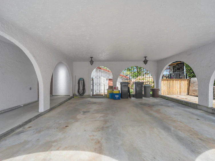 1579 Eden Avenue, Coquitlam, BC, V3J 2R2 - 36