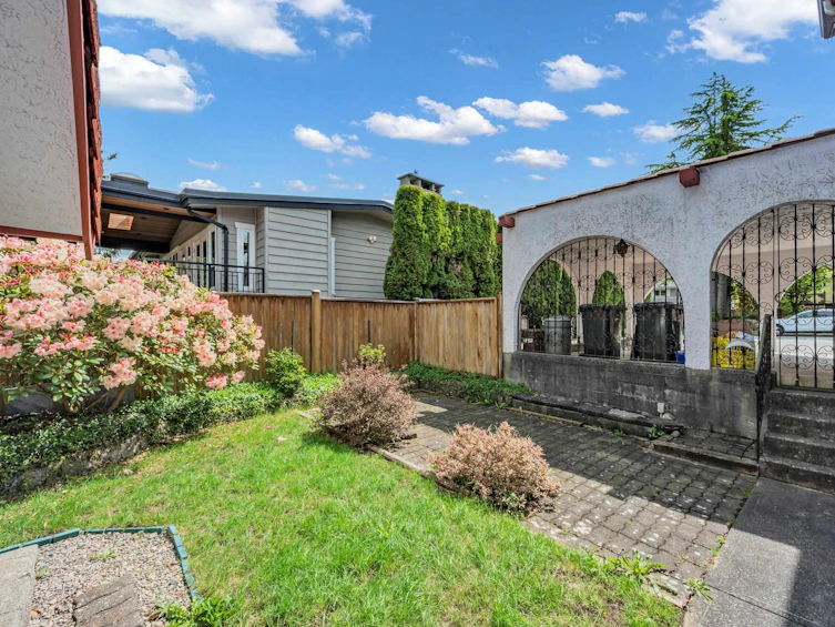 1579 Eden Avenue, Coquitlam, BC, V3J 2R2 - 37