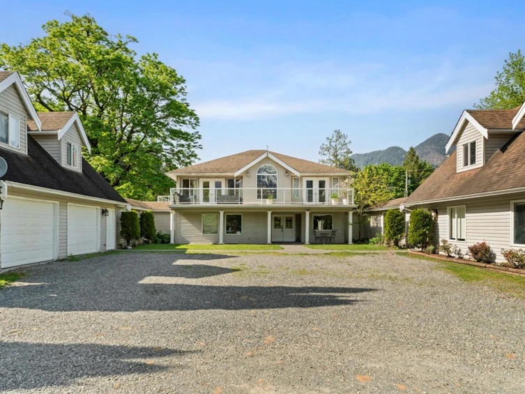 3310 Chaplin Road, Agassiz, BC, V0M 1A2 - 3