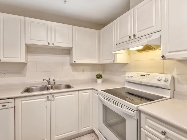 312-519 Twelfth Street, New Westminster, BC, V3M 6V9 - 5