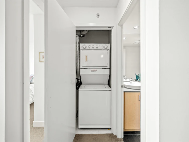 707-155 W 1st Street, North Vancouver, BC, V7M 3N8 - 23