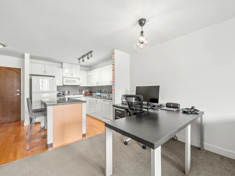 707-155 W 1st Street, North Vancouver, BC, V7M 3N8 - 14
