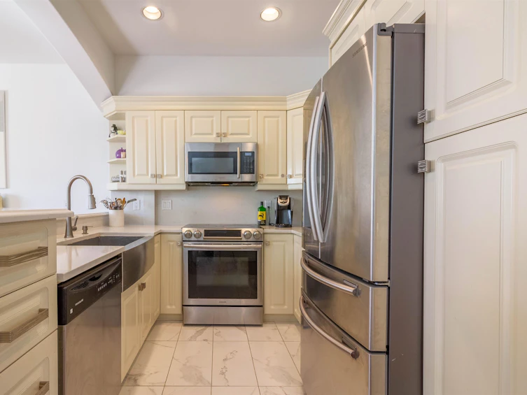 1004 Quadling Avenue, Coquitlam, BC, V3K 2A8 - 12