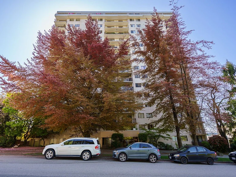 408-320 Royal Avenue, New Westminster, BC, V3L 5C6 - 2