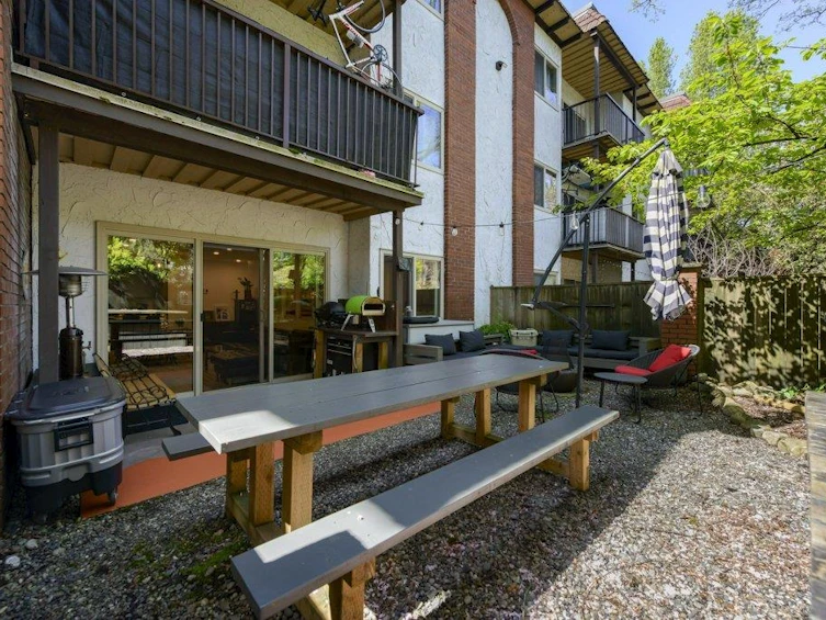 106-225 W 3rd Street, North Vancouver, BC, V7M 1E9 - 3