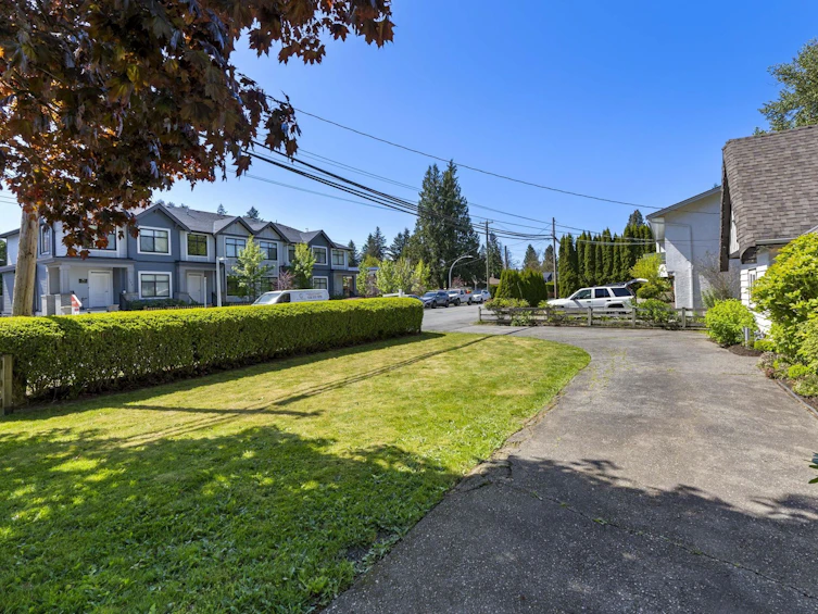 2268 Mckenzie Road, Abbotsford, BC, V2S 3Z8 - 39