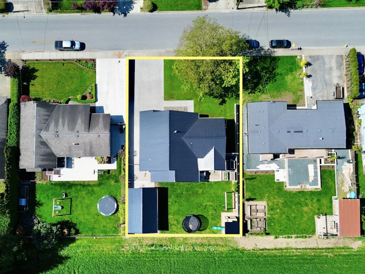1716 Agassiz Avenue, Agassiz, BC, V0M 1A3 - 31