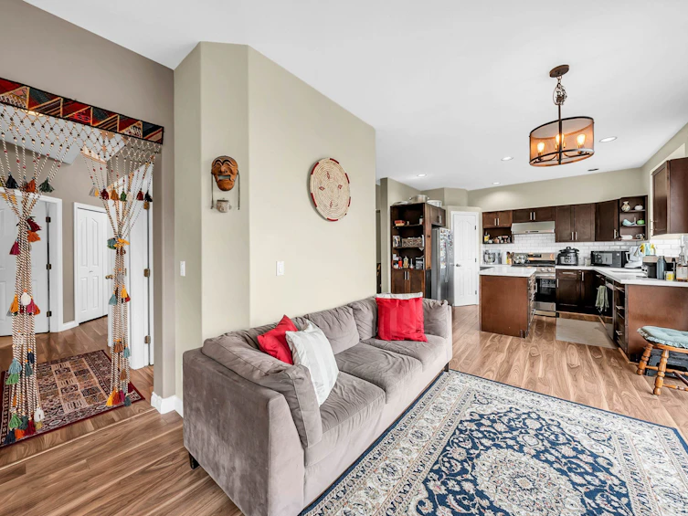3078 Cardinal Court, Coquitlam, BC, V3E 3C4 - 17