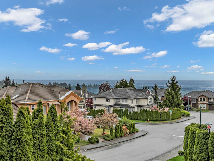 3078 Cardinal Court, Coquitlam, BC, V3E 3C4 - 33