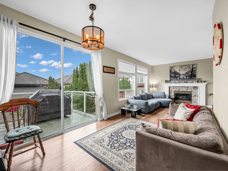 3078 Cardinal Court, Coquitlam, BC, V3E 3C4 - 18