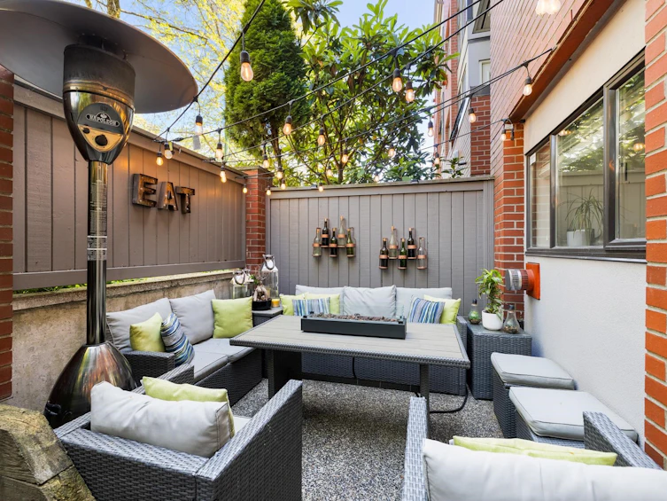 109-345 Lonsdale Avenue, North Vancouver, BC, V7M 3M9 - 2