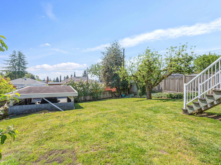 6426 Neville Street, Burnaby, BC, V5E 1A6 - 26