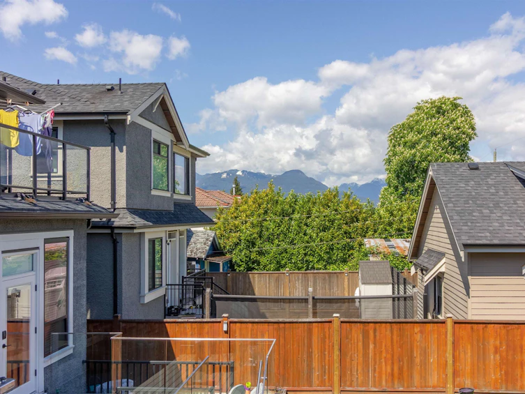 1260 Rossland Street, Vancouver, BC, V5K 4A4 - 18