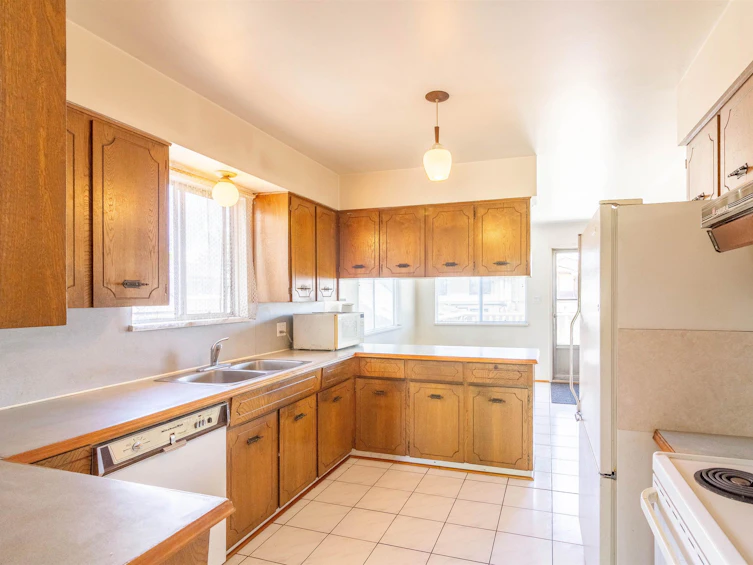 1260 Rossland Street, Vancouver, BC, V5K 4A4 - 10