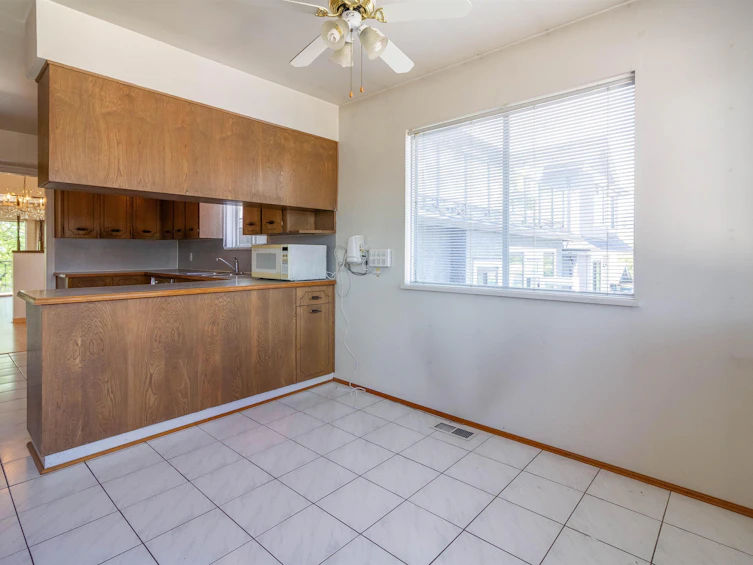 1260 Rossland Street, Vancouver, BC, V5K 4A4 - 13
