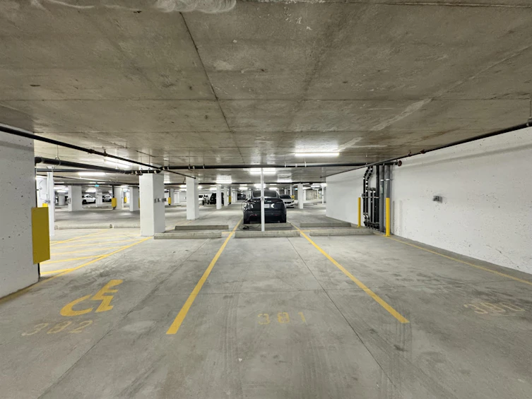 1131-3328 No.3 Road, Richmond, BC, V6X 0X1 - 34