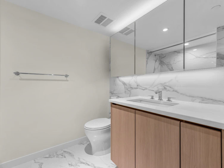 1131-3328 No.3 Road, Richmond, BC, V6X 0X1 - 21