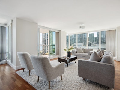1402-499 Broughton Street - 2