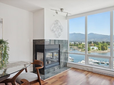 1402-499 Broughton Street - 4