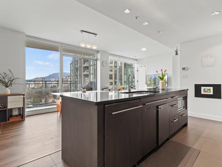 1201-1455 Howe Street, Vancouver, BC, V6Z 1C2 - 11