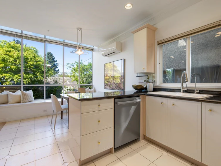 3813 W 22nd Avenue, Vancouver, BC, V6S 1J8 - 14
