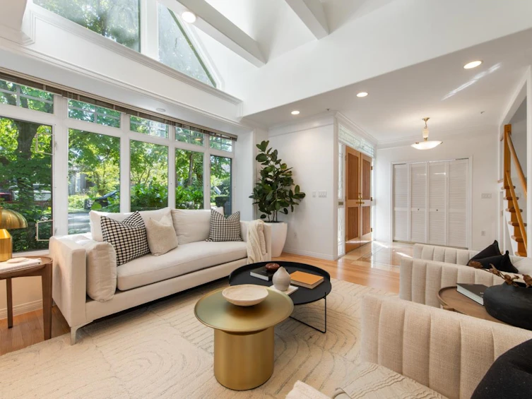 3813 W 22nd Avenue, Vancouver, BC, V6S 1J8 - 4