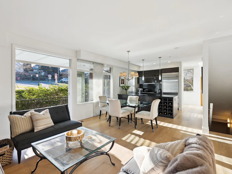 2925 Wall Street, Vancouver, BC, V5K 0A6 - 2
