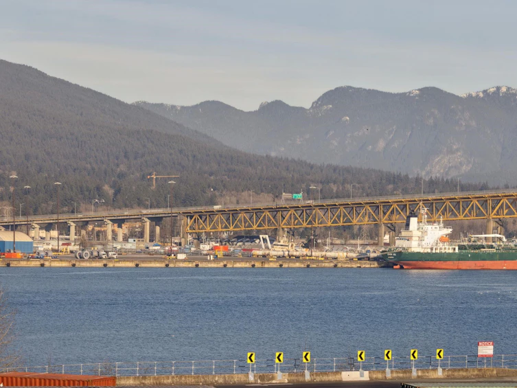 2925 Wall Street, Vancouver, BC, V5K 0A6 - 24