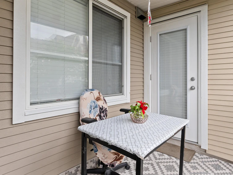 301-12083 92a Avenue, Surrey, BC, V3V 8C8 - 11