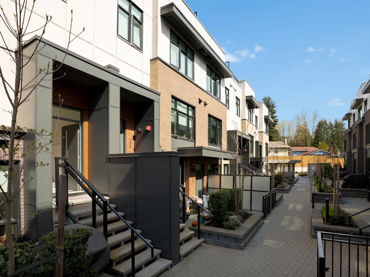 257-2035 Glenaire Drive, North Vancouver, BC, V7P 1Y2 - 32
