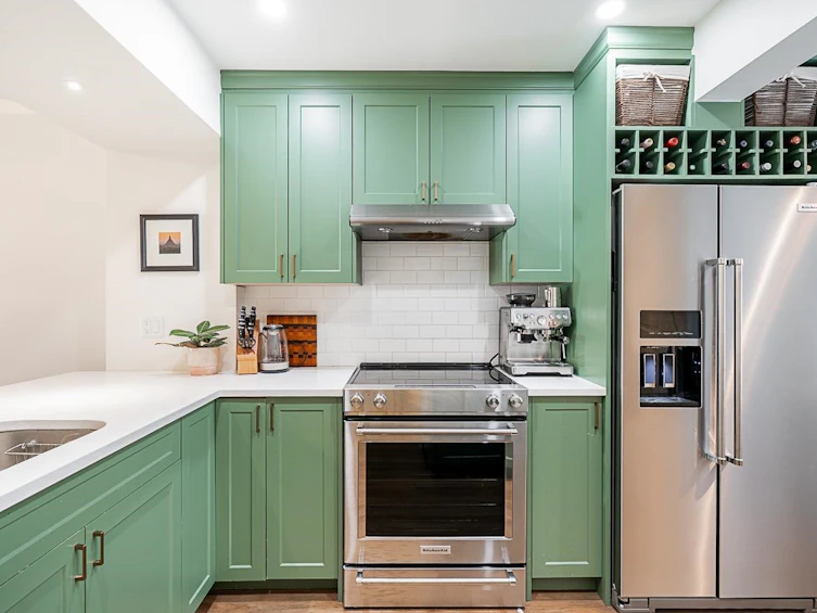 29-1141 Eagleridge Drive, Coquitlam, BC, V3E 1K1 - 2