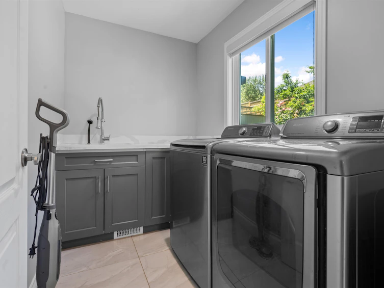 1239 Confederation Drive, Port Coquitlam, BC, V3C 6K2 - 11