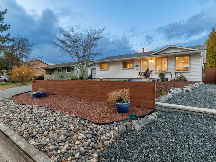 20039 46a Avenue, Langley, BC, V3A 6J2 - 2