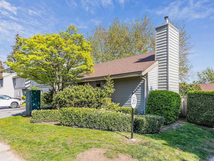 6056 W Greenside Drive, Surrey, BC, V3S 5M8 - 2