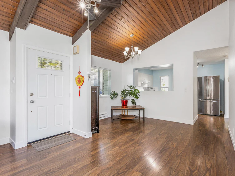 6056 W Greenside Drive, Surrey, BC, V3S 5M8 - 9