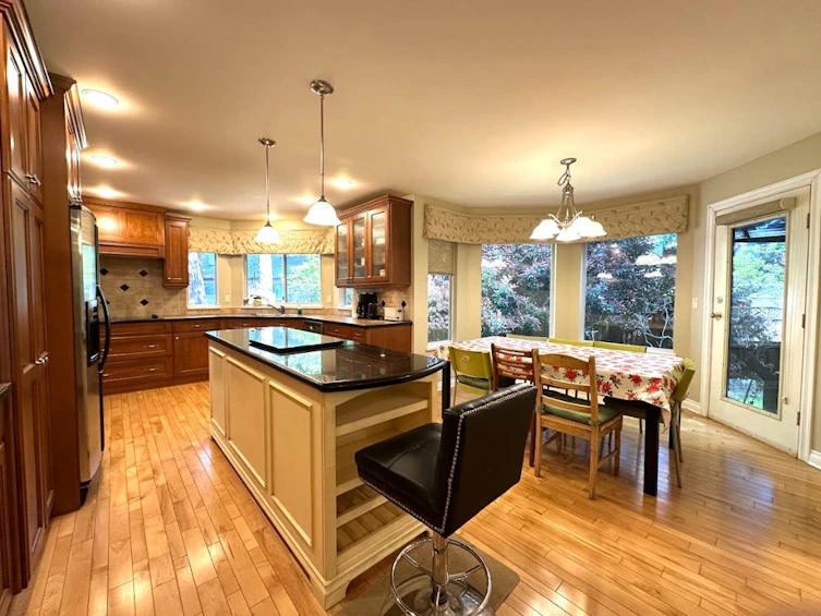 1640 138b Street, Surrey, BC, V4A 9J8 - 11