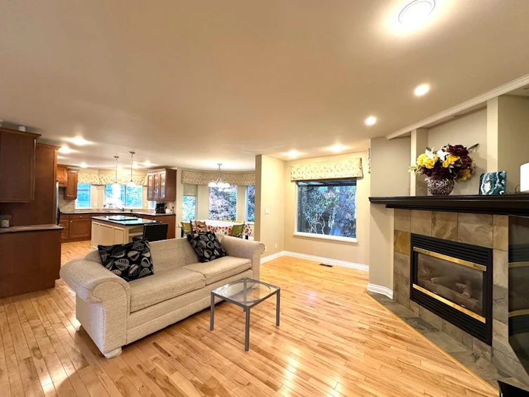 1640 138b Street, Surrey, BC, V4A 9J8 - 8
