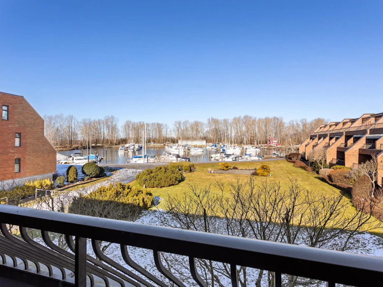204-4815 48 Avenue, Delta, BC, V4K 1V2 - 7