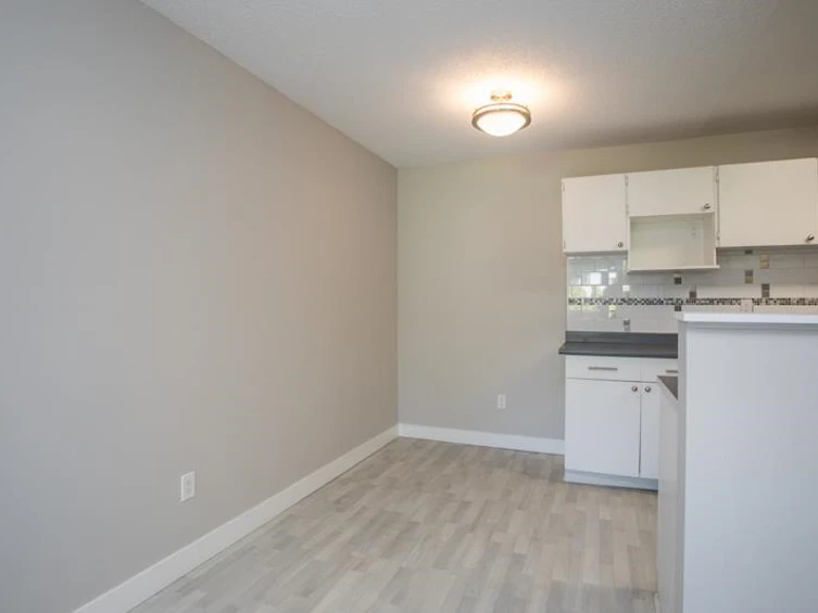 319-7295 Moffatt Road, Richmond, BC, V6Y 3E5 - 18
