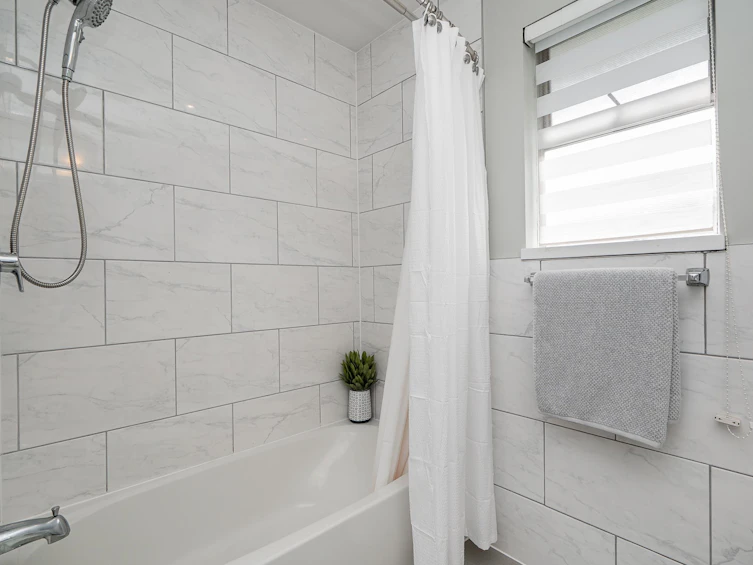 624 Ioco Road, Port Moody, BC, V3H 2W2 - 19