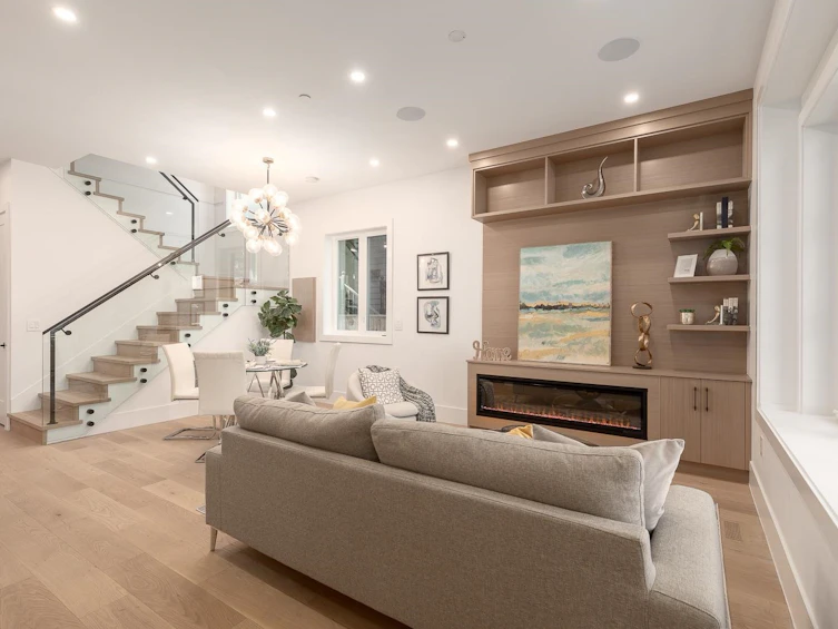1-1166 E 11th Avenue, Vancouver, BC, V5T 2G3 - 2