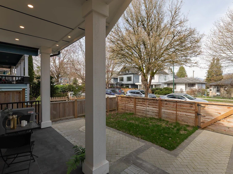1-1166 E 11th Avenue, Vancouver, BC, V5T 2G3 - 30