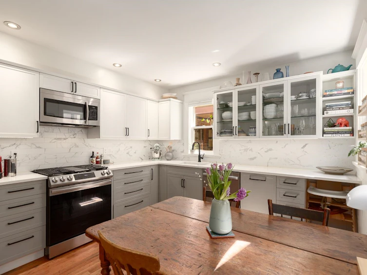 736 Jackson Avenue, Vancouver, BC, V6A 3B9 - 4