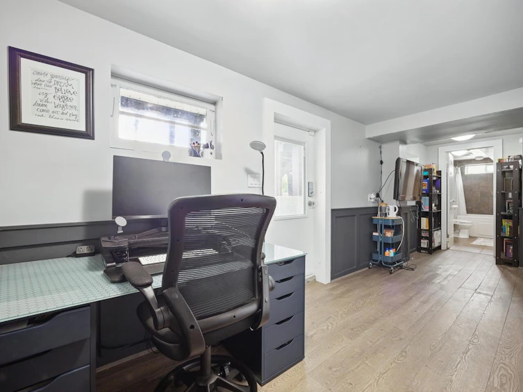 217 Sandringham Avenue, New Westminster, BC, V3L 1Z4 - 16