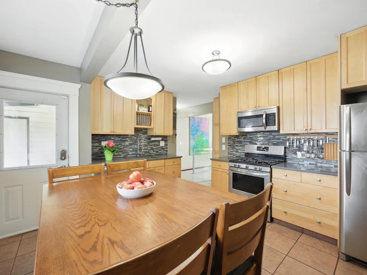 217 Sandringham Avenue, New Westminster, BC, V3L 1Z4 - 12