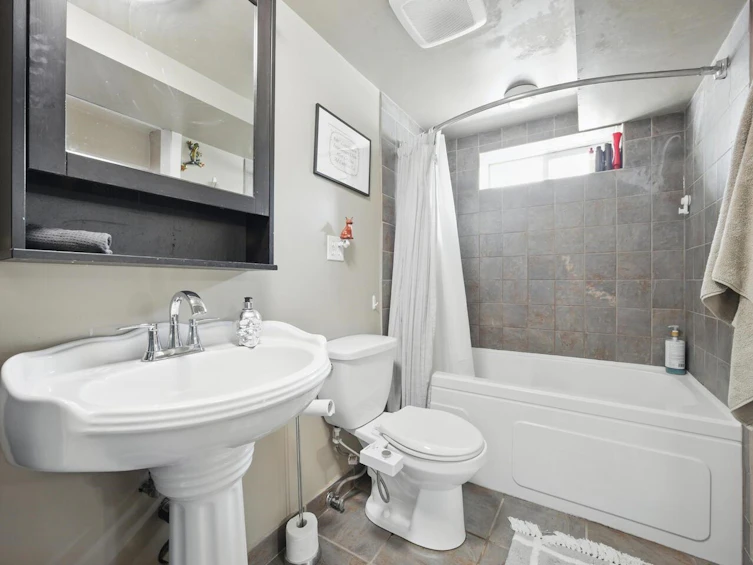 217 Sandringham Avenue, New Westminster, BC, V3L 1Z4 - 18